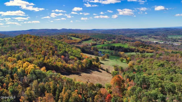 $373,000 | 97 Sky Parlor Way, Salem, NY 12865