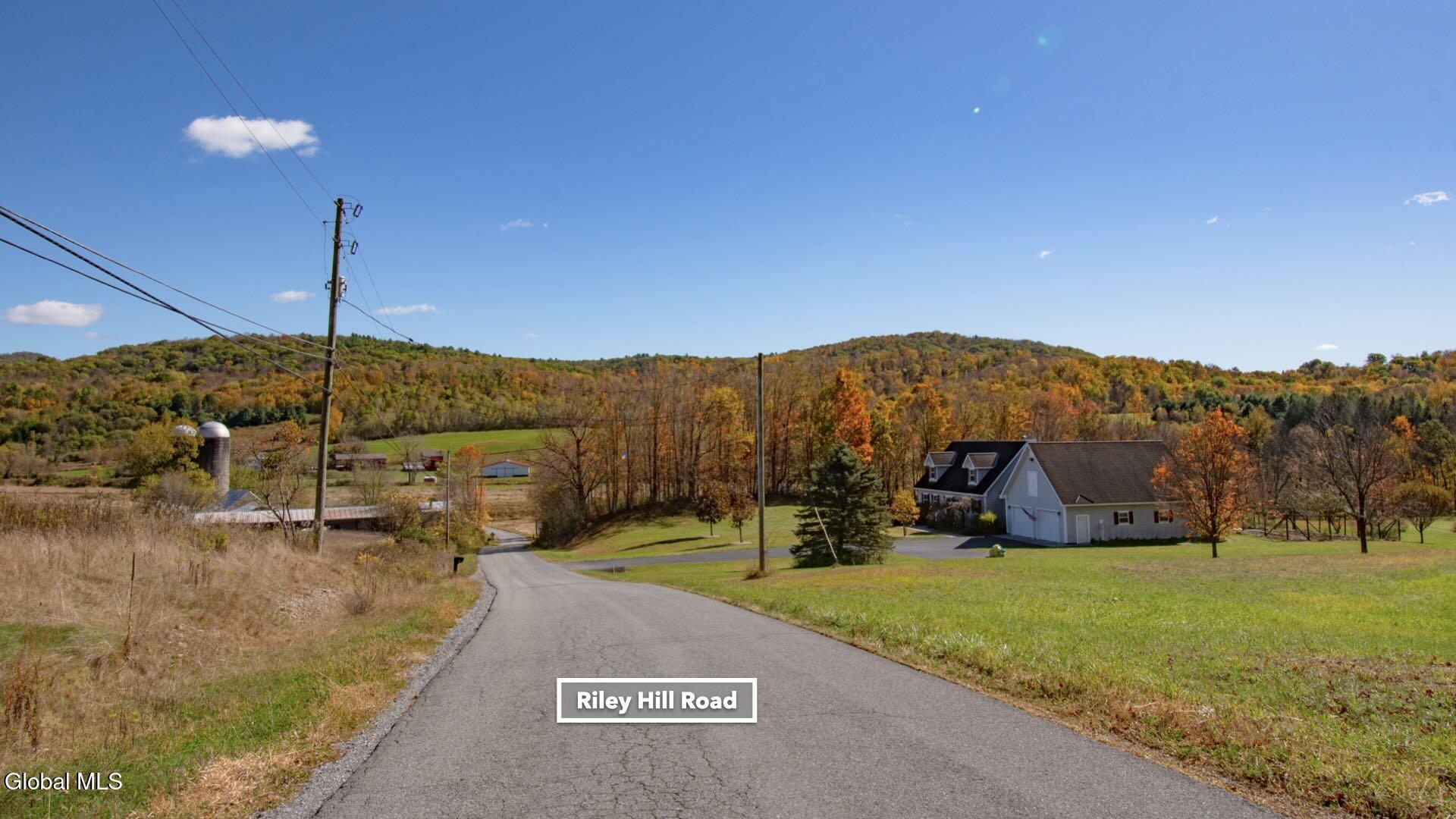 97 Sky Parlor Way Salem, NY 12865 - Photo 23 of 92 25