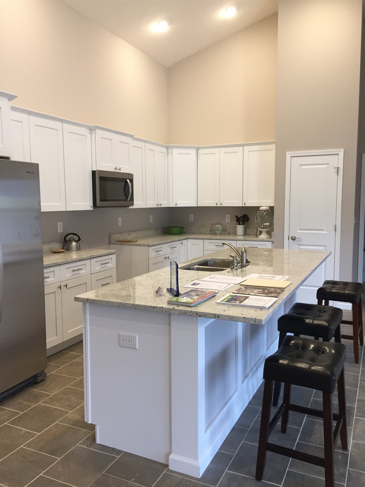 3729 West Denise Road, Unit 74 Bloomington, IN 47404 - Photo 9 of 22 Gallery Image 9