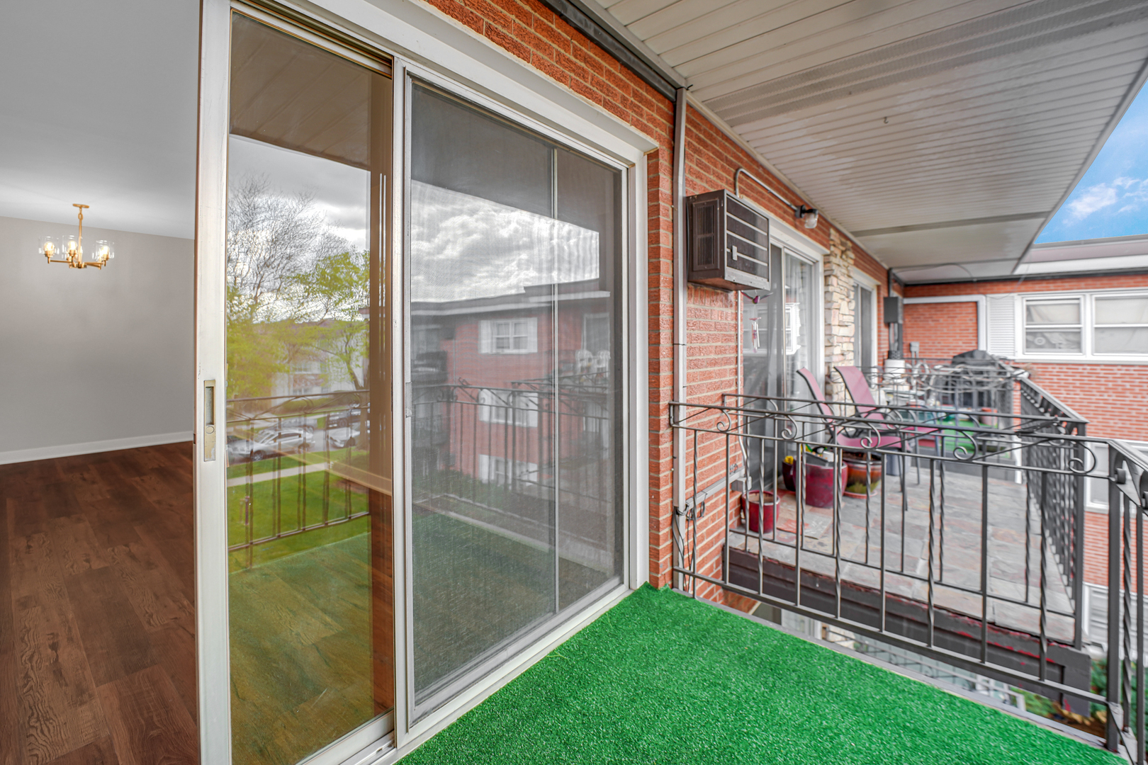4229 North Keystone Avenue, Unit 3F Chicago, IL 60641 - Photo 10 of 16