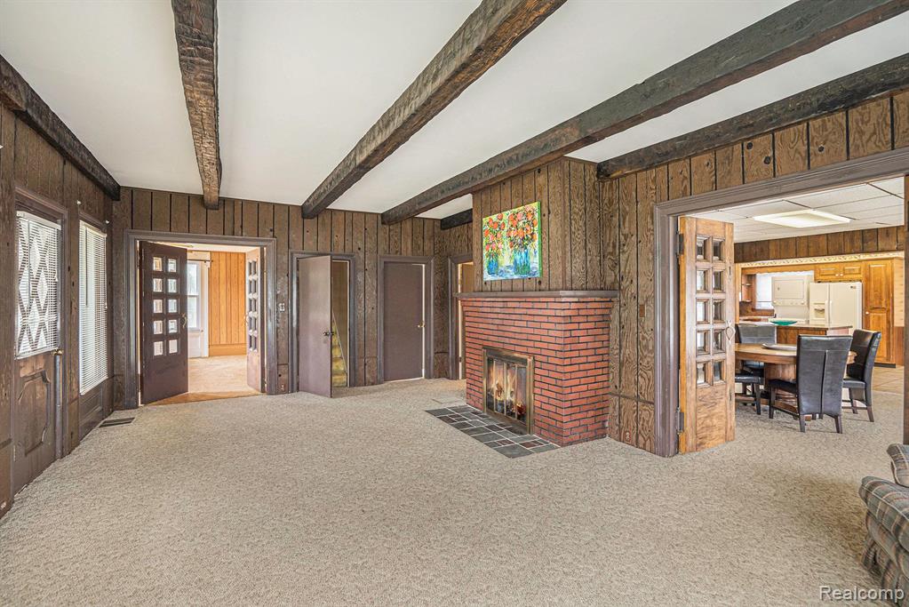 6438 Fenton Road Flint, MI 48507 - Photo 8 of 36