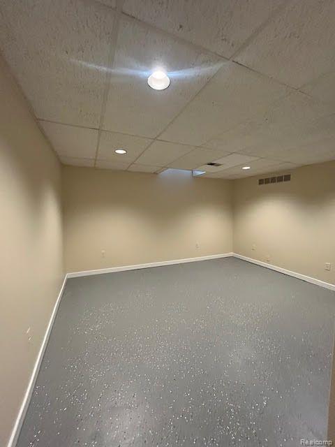 5045 Crooks Road, Unit 24 Royal Oak, MI 48073 - Photo 26 of 30