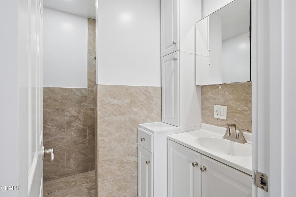259 Vanderbilt Drive Oxnard, CA 93036 - Photo 14 of 26