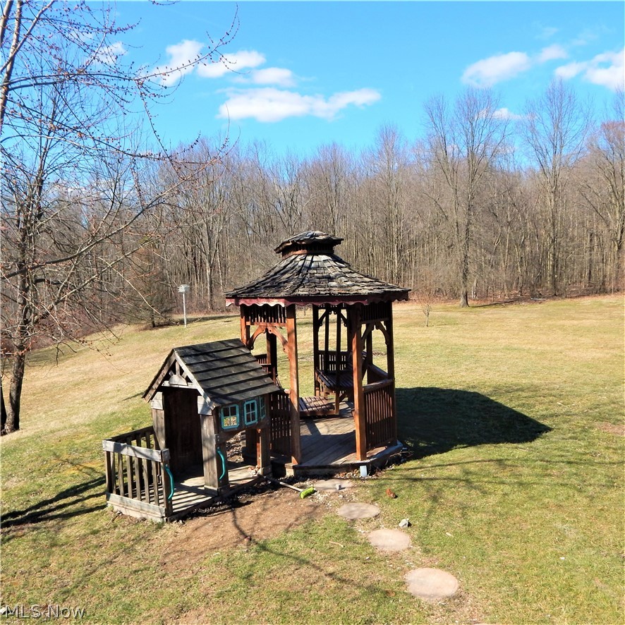 10287 Scotts Corner Road Diamond, OH 44412 - Photo 16 of 22 Gallery Image 16