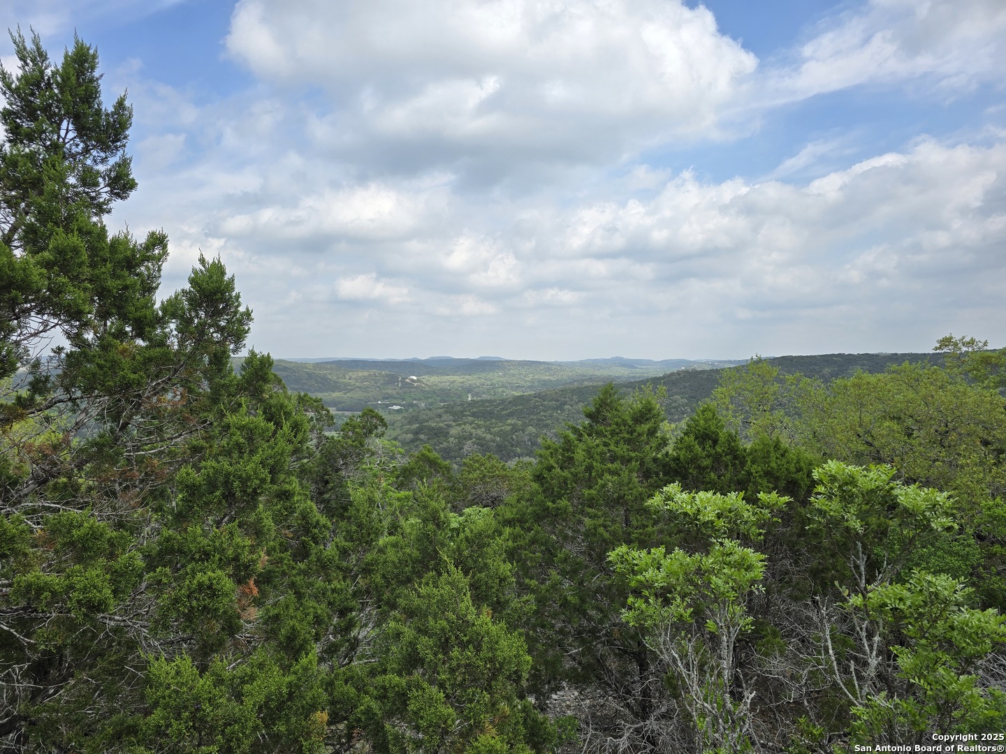 9841 Tower View Helotes, TX 78023 - Photo 1 of 1 Gallery Image 1