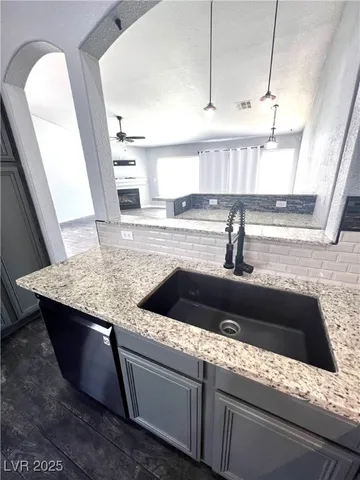 $2,241 | 1401 Healing Waters Lane, North Las Vegas, NV 89031