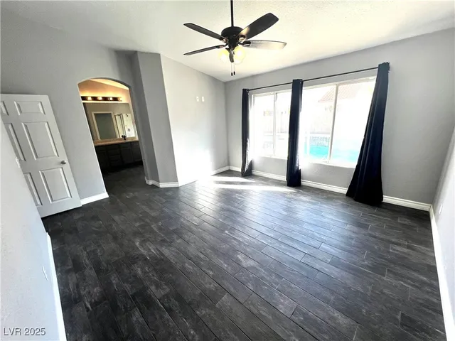 $2,241 | 1401 Healing Waters Lane, North Las Vegas, NV 89031