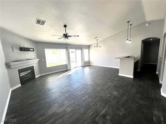 $2,241 | 1401 Healing Waters Lane, North Las Vegas, NV 89031