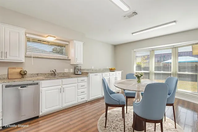 $405,000 | 2008 Oakmeadow Street, Bedford, TX 76021