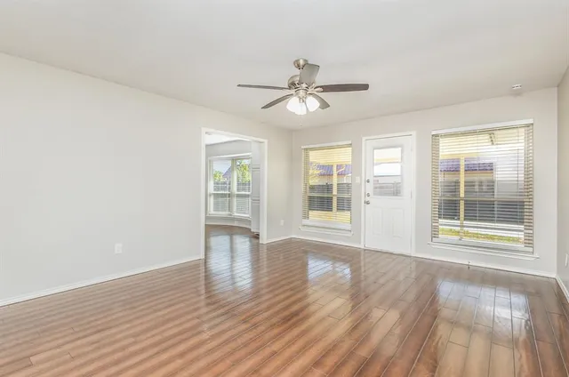 $405,000 | 2008 Oakmeadow Street, Bedford, TX 76021