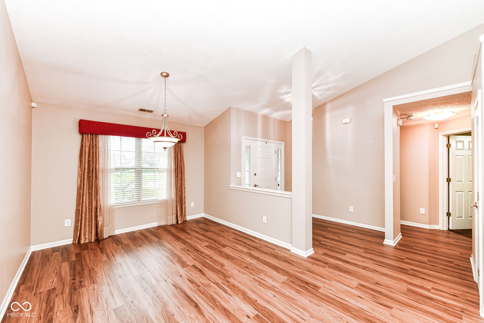 5300 Breakers Way Carmel, IN 46033 - Photo 10 of 21