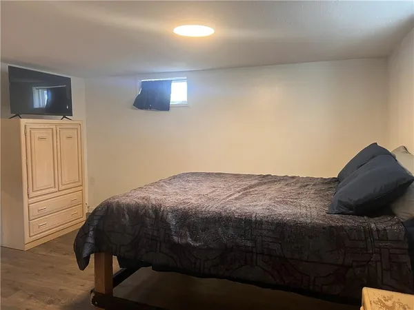 $225,500 | 611 Summit Road, Knob Noster, MO 65336