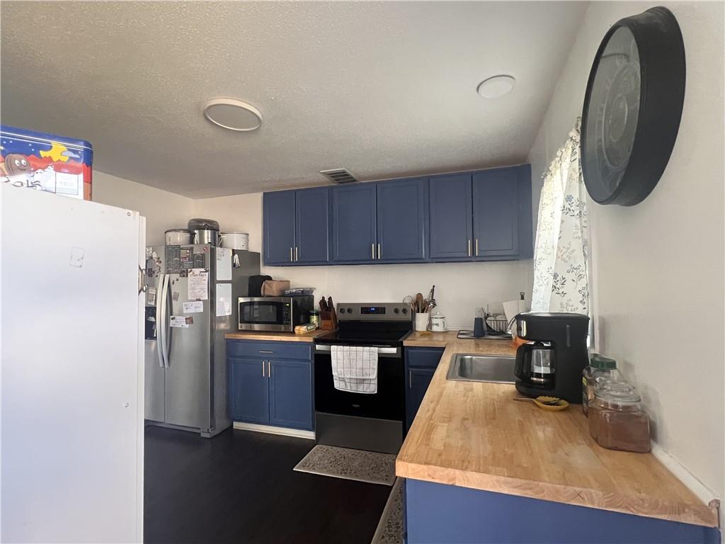 611 Summit Road Knob Noster, MO 65336 - Photo 7 of 21