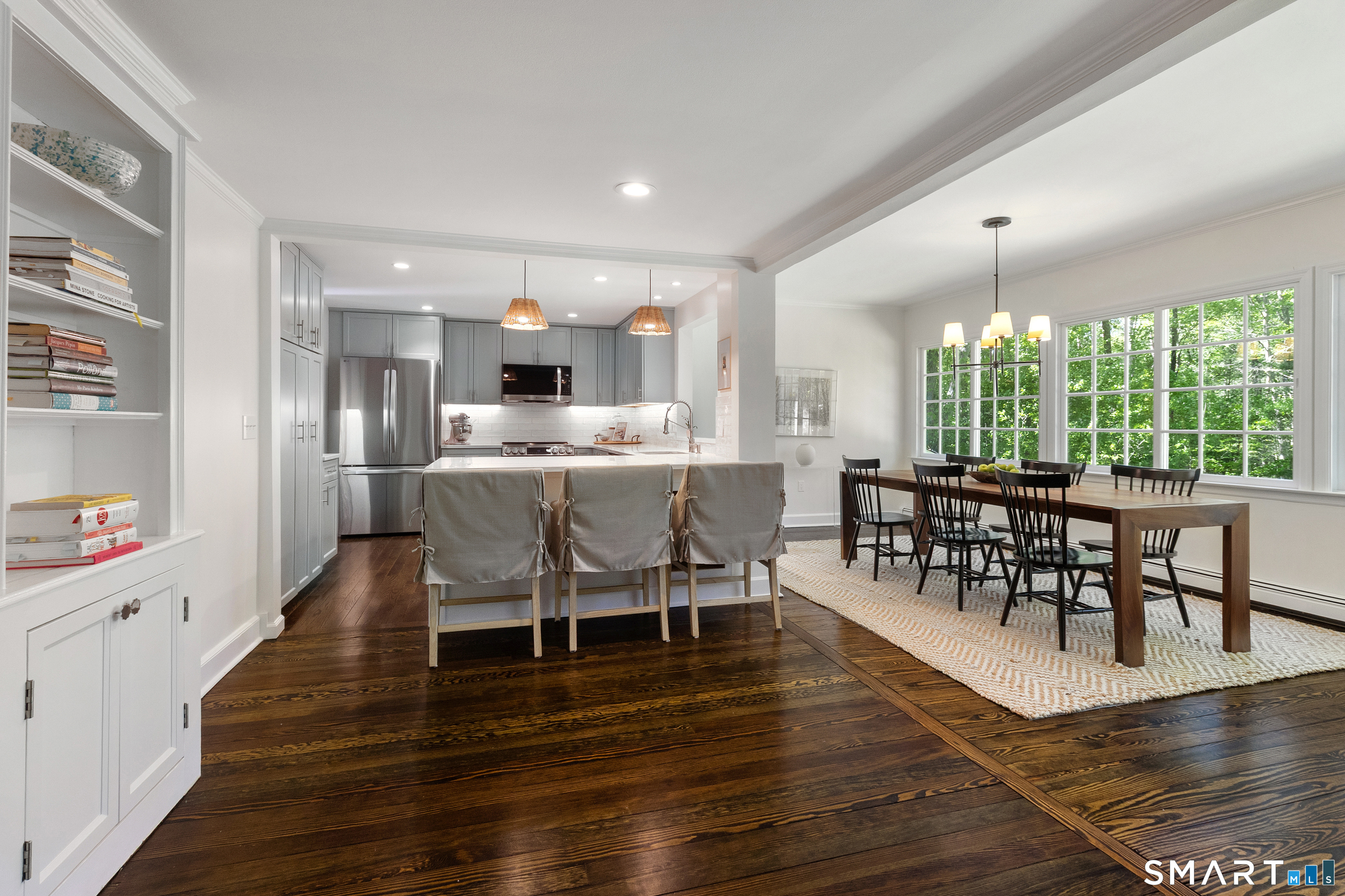493 Valley Road New Canaan, CT 06840 - Photo 4 of 26