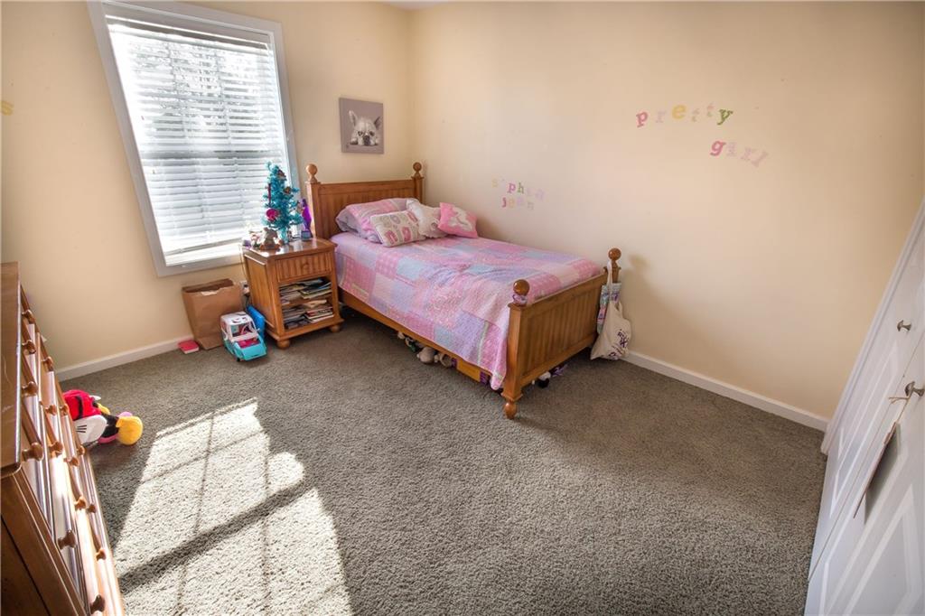 1521 Marshall Road Monaca, PA 15061 - Photo 15 of 22 Gallery Image 15