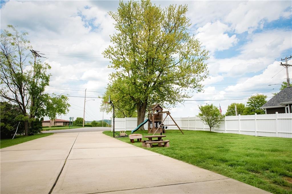 1521 Marshall Road Monaca, PA 15061 - Photo 20 of 22 Gallery Image 20