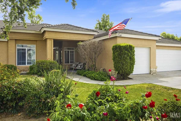 $529,999 | Undisclosed Address, Bakersfield, CA 93312
