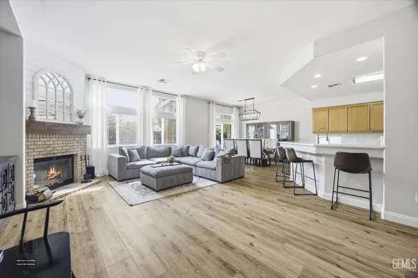 $529,999 | Undisclosed Address, Bakersfield, CA 93312