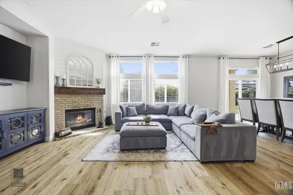$529,999 | Undisclosed Address, Bakersfield, CA 93312