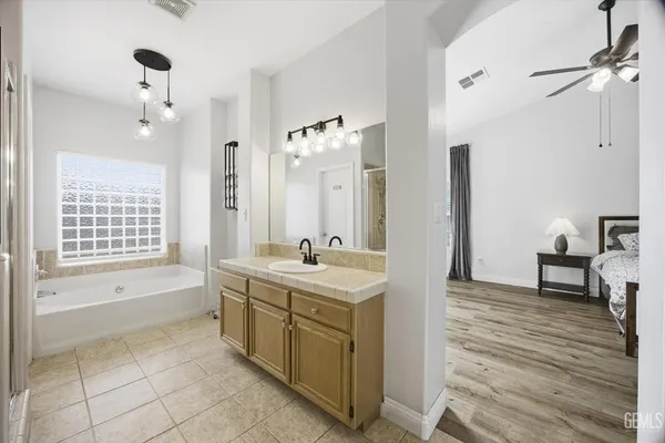 $529,999 | Undisclosed Address, Bakersfield, CA 93312