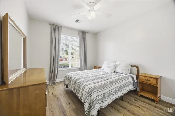 $529,999 | Undisclosed Address, Bakersfield, CA 93312