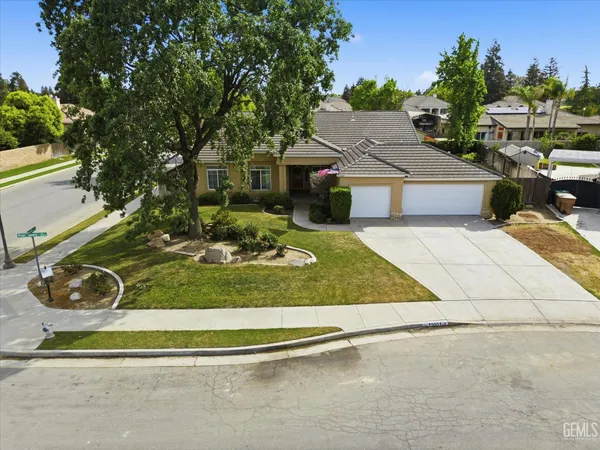$529,999 | Undisclosed Address, Bakersfield, CA 93312