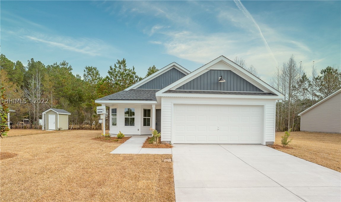 747 Ridgeland Lakes Drive Ridgeland, SC 29936 - Photo 1 of 1