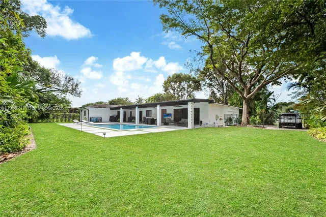 $14,500 | 17203 Southwest 78th Place, Palmetto Bay, FL 33157