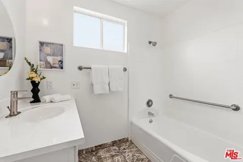 $1,495,000 | 12424 Lucile Street, Los Angeles, CA 90066