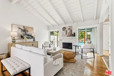 $1,495,000 | 12424 Lucile Street, Los Angeles, CA 90066