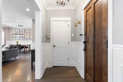 a view of livingroom with furniture and wooden floor
