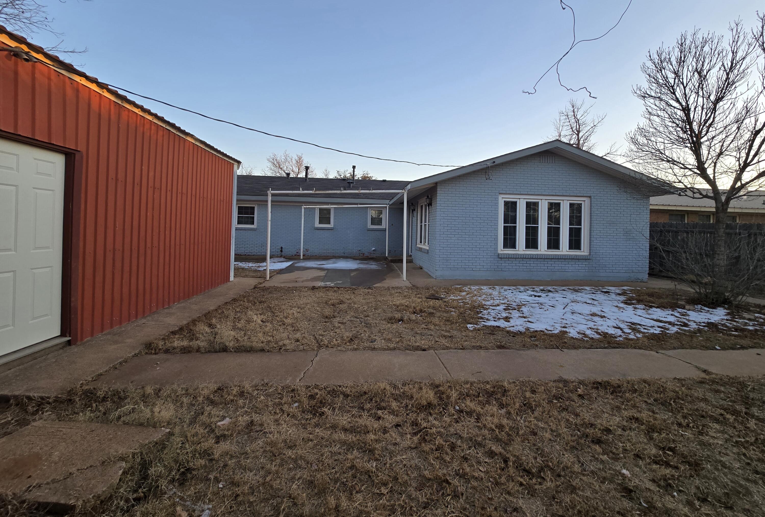 2212 South 1st Place Lamesa, TX 79331 - Photo 27 of 31 20260130_180924