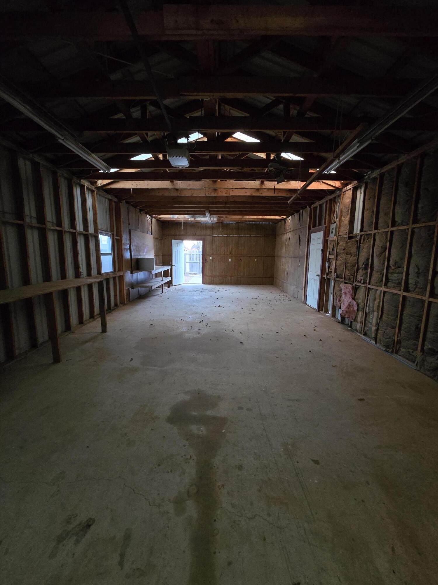 2212 South 1st Place Lamesa, TX 79331 - Photo 30 of 31 20260130_180805