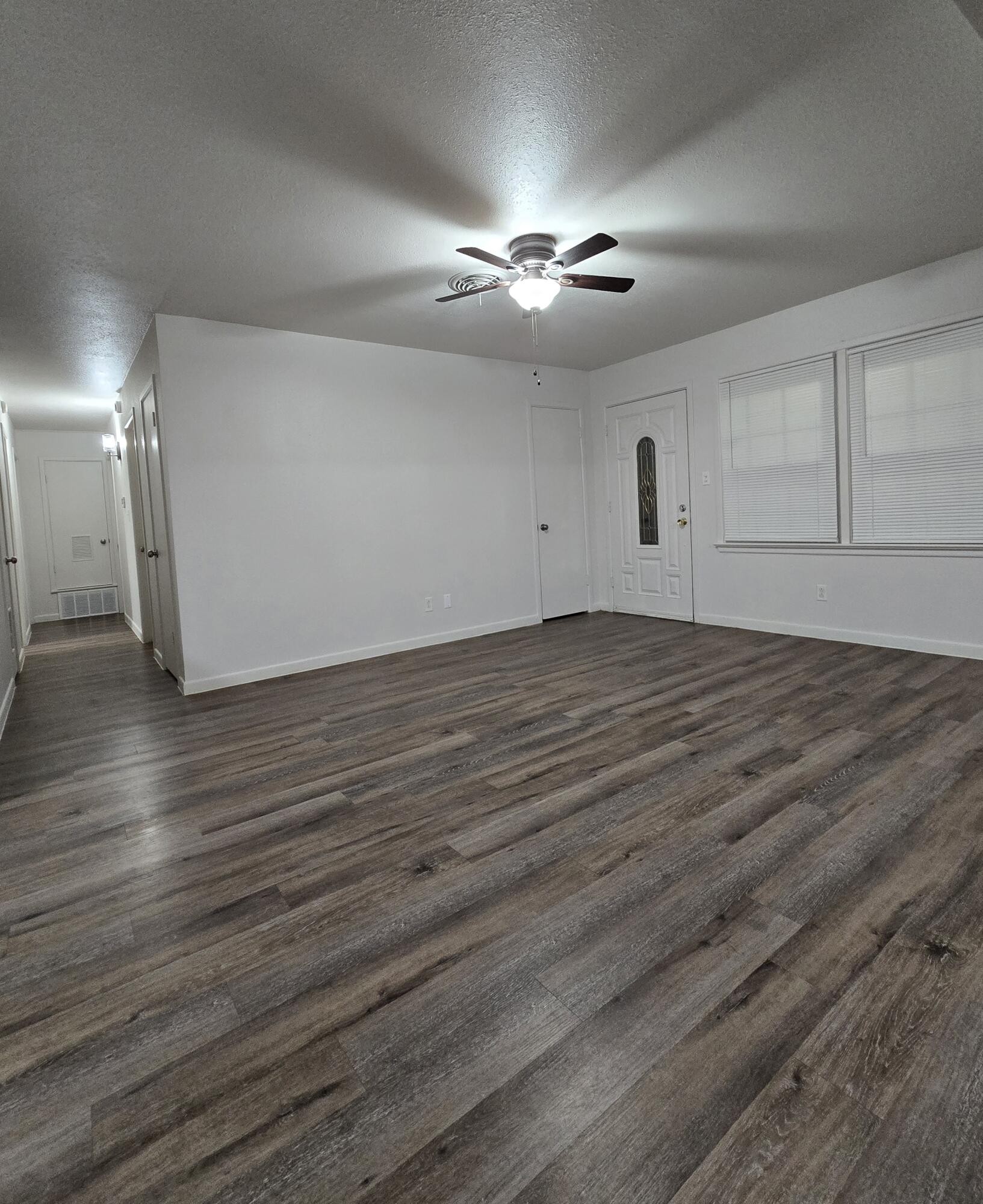 2212 South 1st Place Lamesa, TX 79331 - Photo 6 of 31 20260130_215155