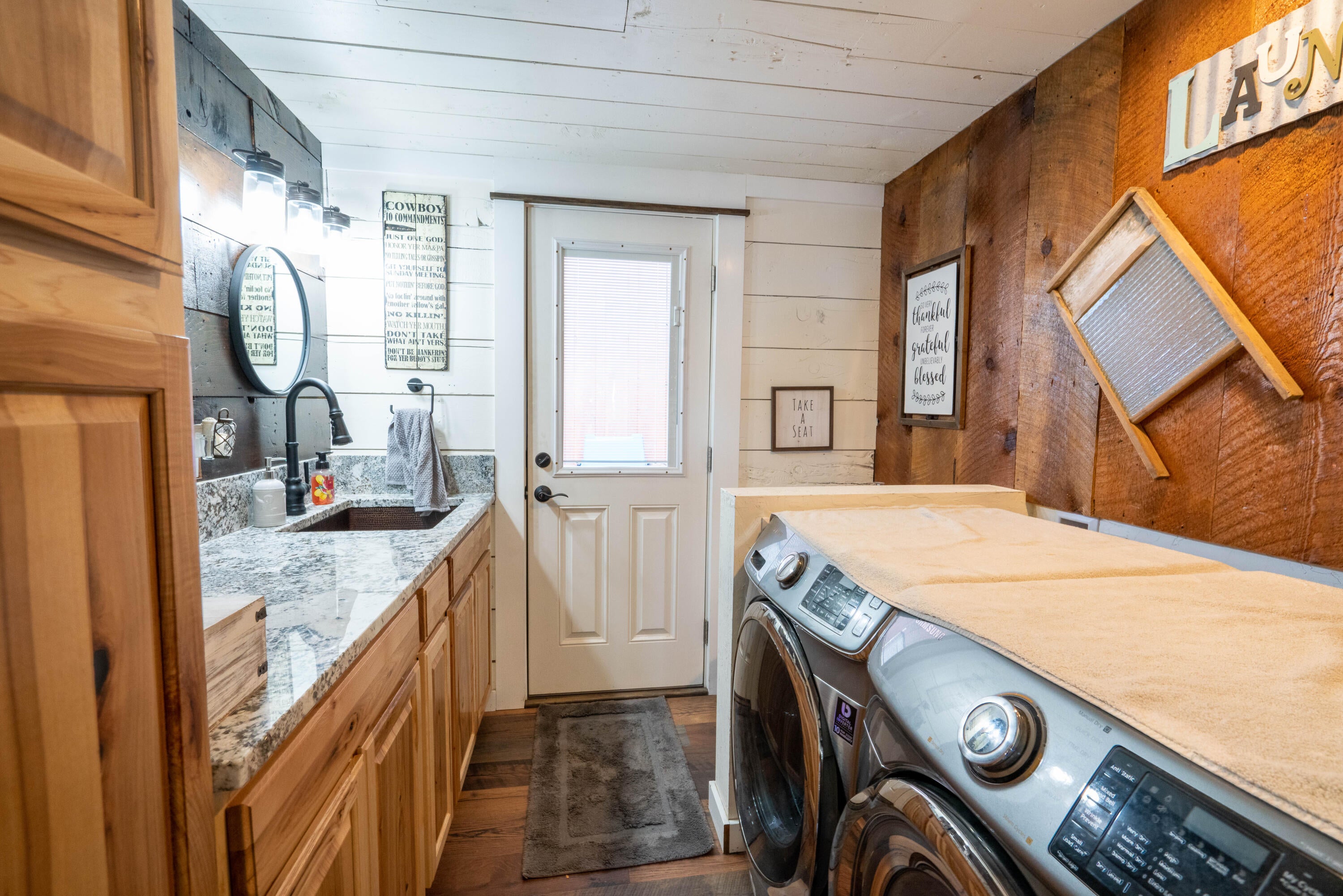 63750 Deschutes Market Road Bend, OR 97701 - Photo 15 of 84 DSC03361-HDR