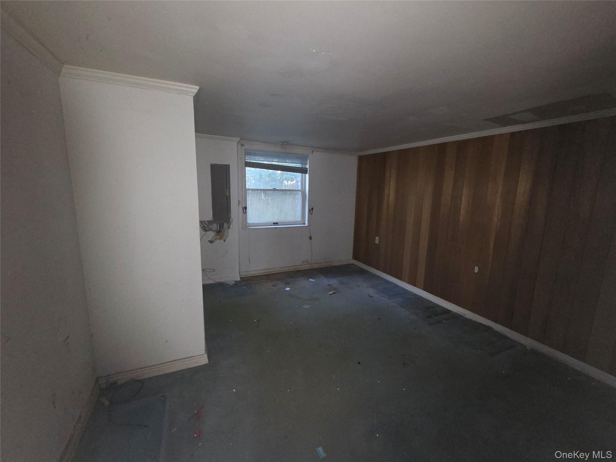 30 Matthews Drive Remsenburg, NY 11960 - Photo 8 of 11