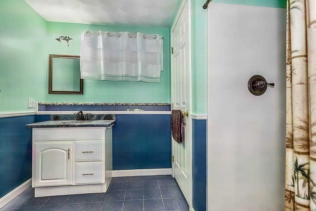 8 McDonald Road Wilmington, MA 01887 - Photo 18 of 38