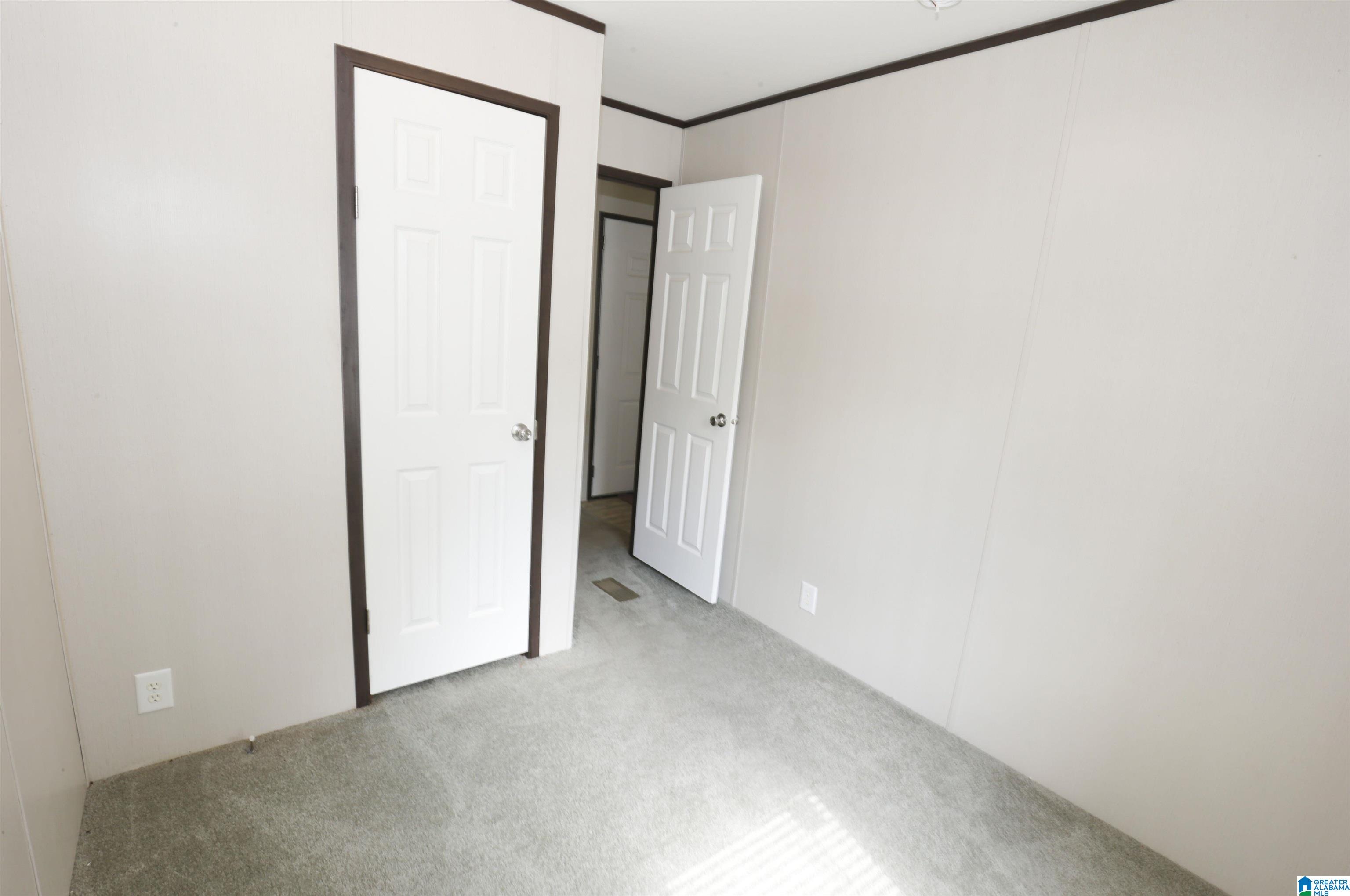 3190 Madison Street Anniston, AL 36201 - Photo 23 of 29