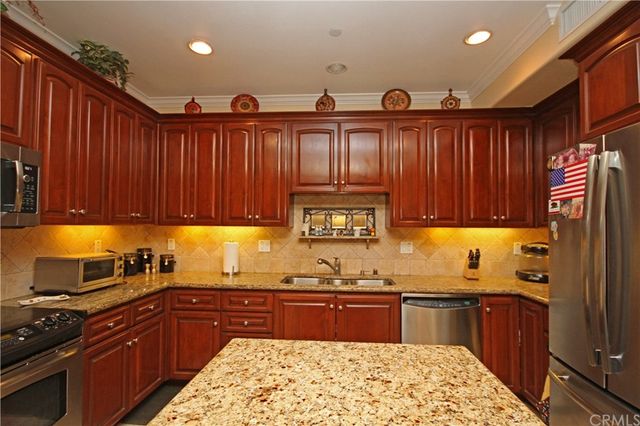 $660,000 | 3970 Sepulveda Boulevard, Unit 302, Torrance, CA 90505