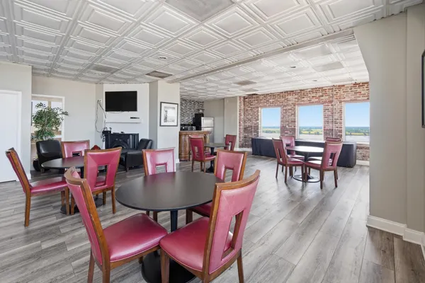 $167,500 | 109 North Main Street, Unit 911, Memphis, TN 38103