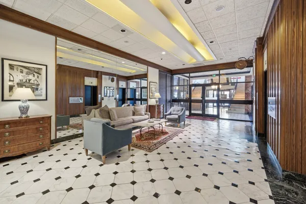 $167,500 | 109 North Main Street, Unit 911, Memphis, TN 38103