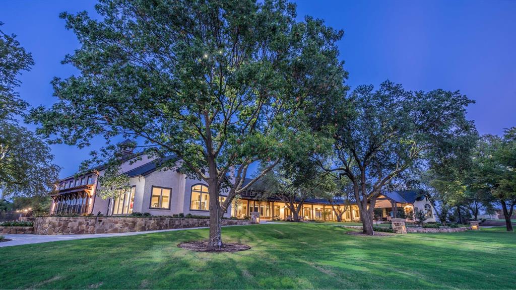 2808 Citation Road Celina, TX 75009 - Photo 36 of 40 front view of house with a garden