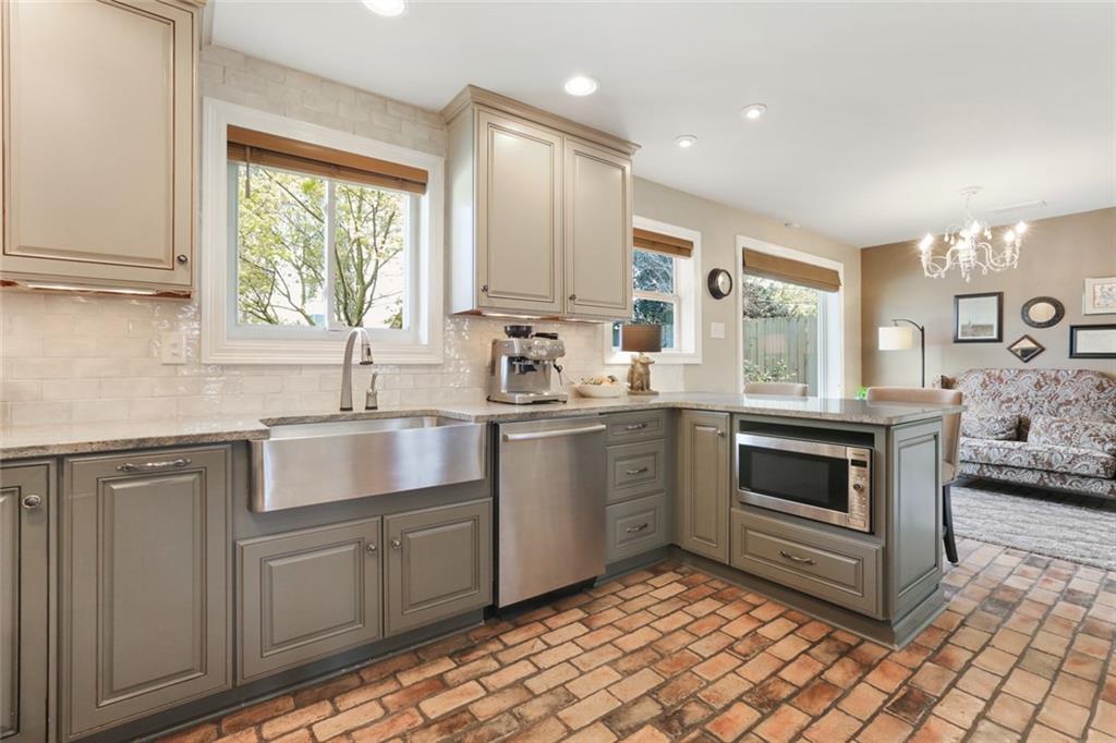 3813 North Labarre Road Metairie, LA 70002 - Photo 8 of 29 Gallery Image 8