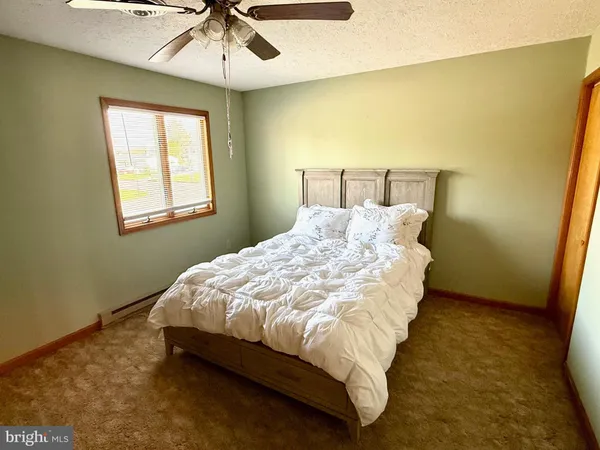 $1,650 | 1121 Progress Road, Chambersburg, PA 17201