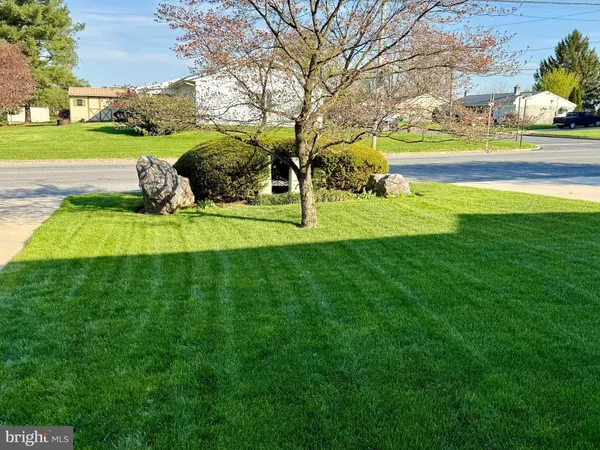 $1,650 | 1121 Progress Road, Chambersburg, PA 17201