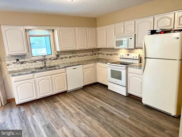 $1,650 | 1121 Progress Road, Chambersburg, PA 17201