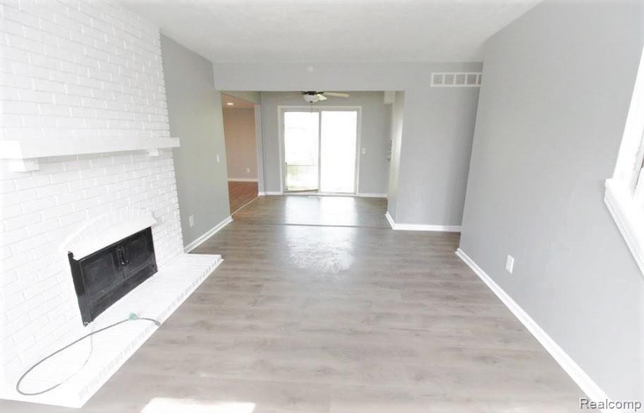 48008 Fuller Road Chesterfield, MI 48051 - Photo 21 of 46