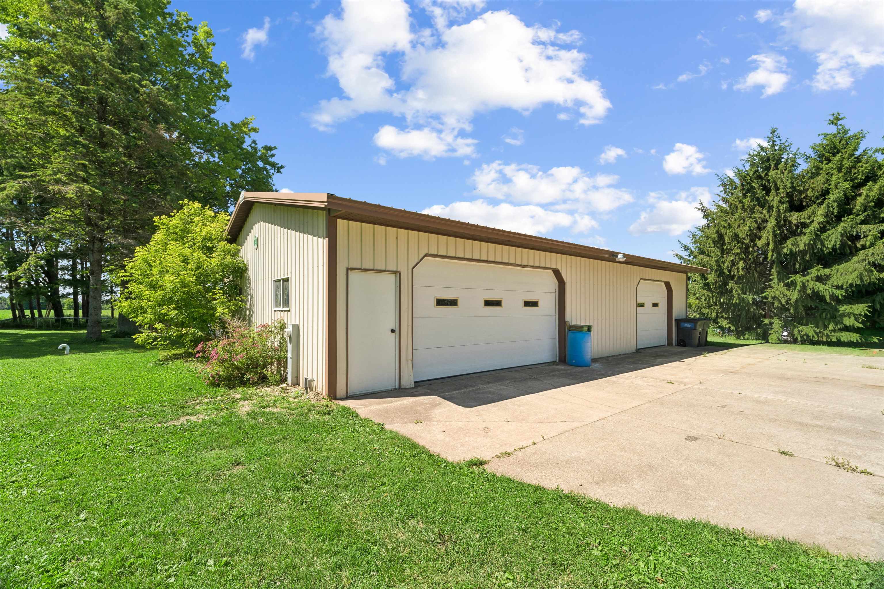 W10531 Roloff Road New London, WI 54961 - Photo 35 of 56