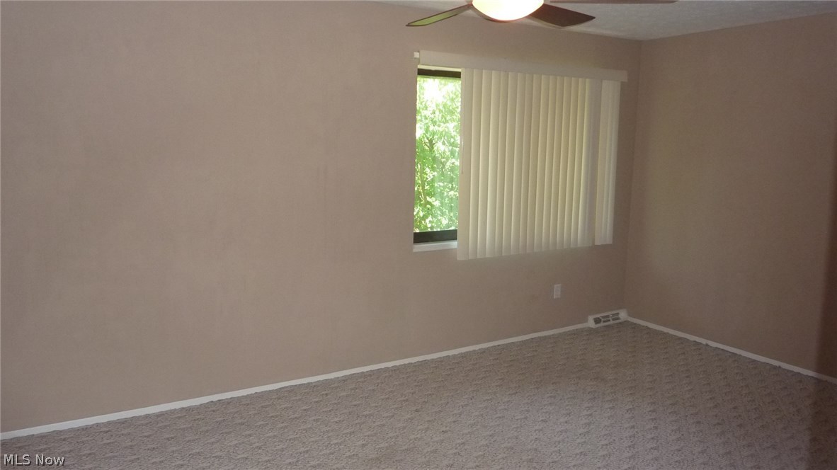 4448 Rabun Lane Cleveland, OH 44143 - Photo 11 of 26