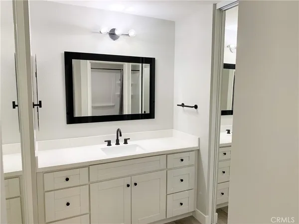 $2,500 | 55 Streamwood, Irvine, CA 92620